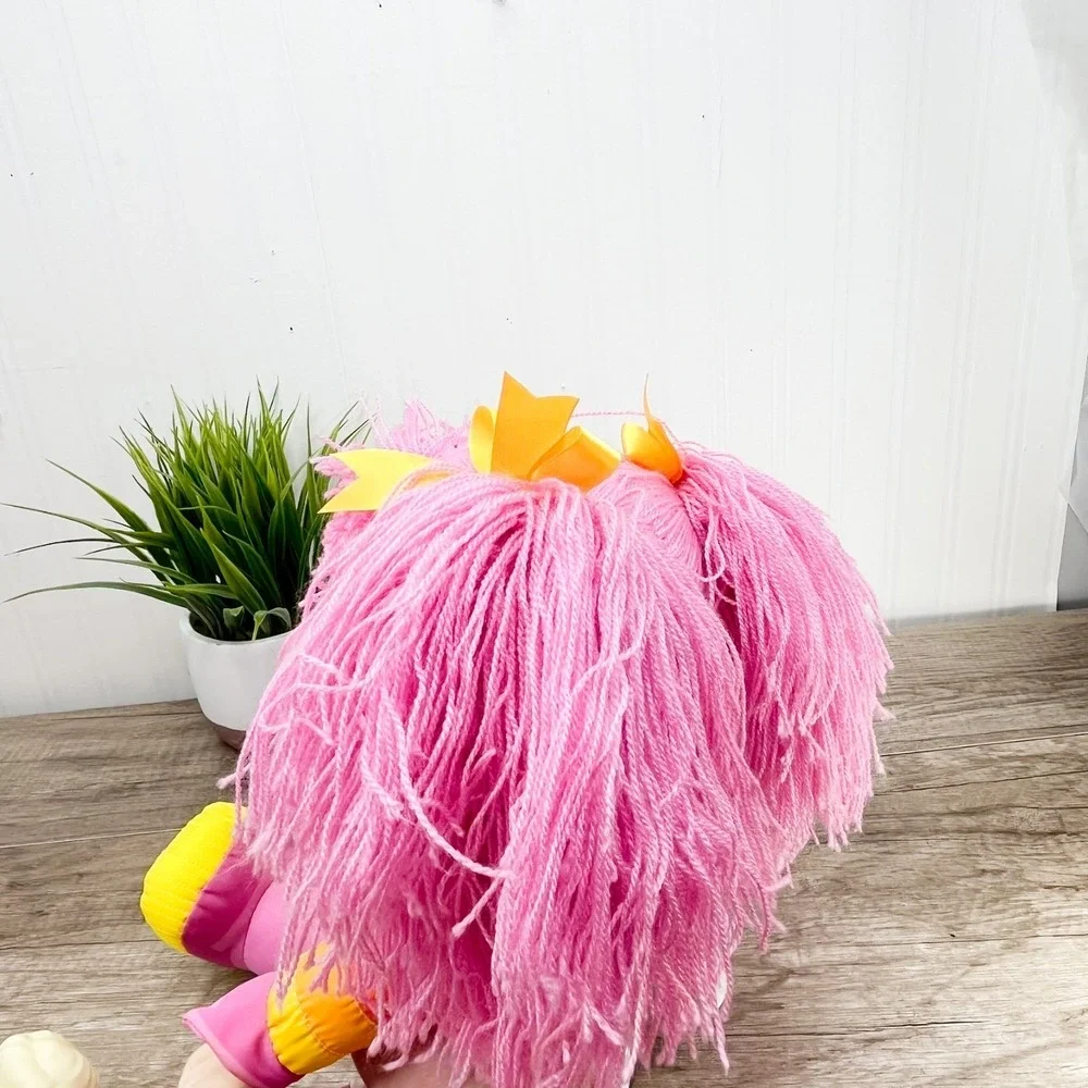 Rainbow‎ Brite Tickled Pink 16